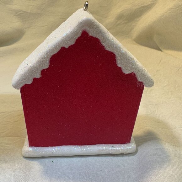 2011 Hallmark Keepsake Welcome Christmas! Special Edition Ornament VIP Repaint - Picture 4 of 6